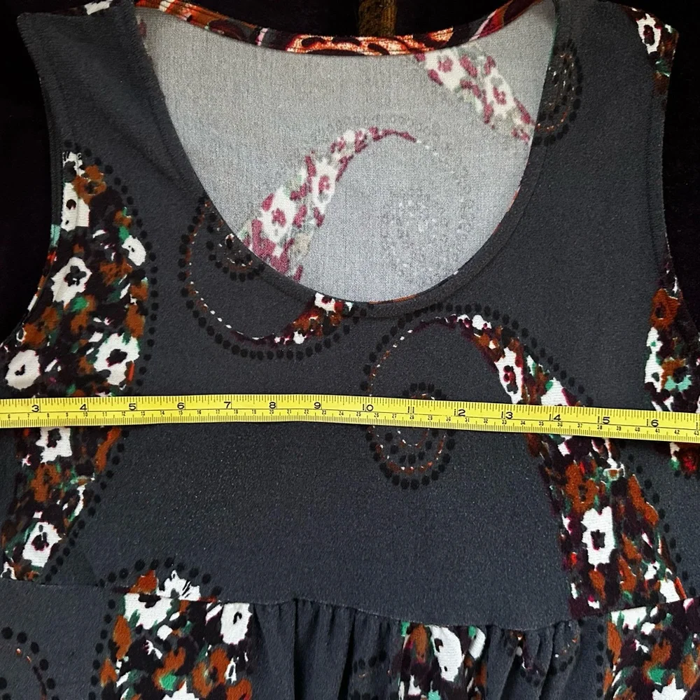 Women’s A frame vivid color dress. - Picture 4 of 7